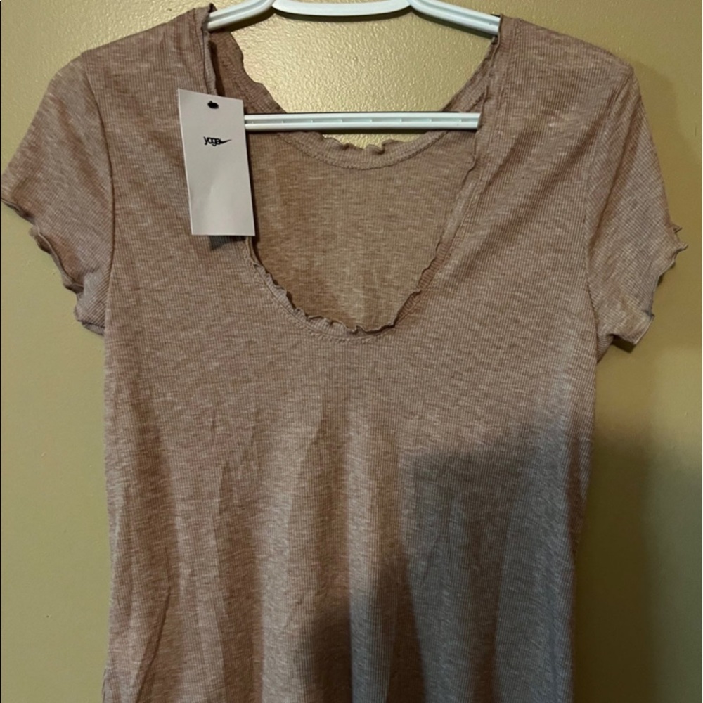 Nike Yoga Tee